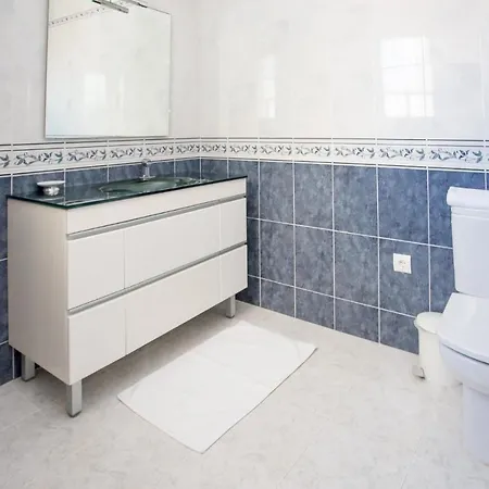 L168 Cabopino * Marbella